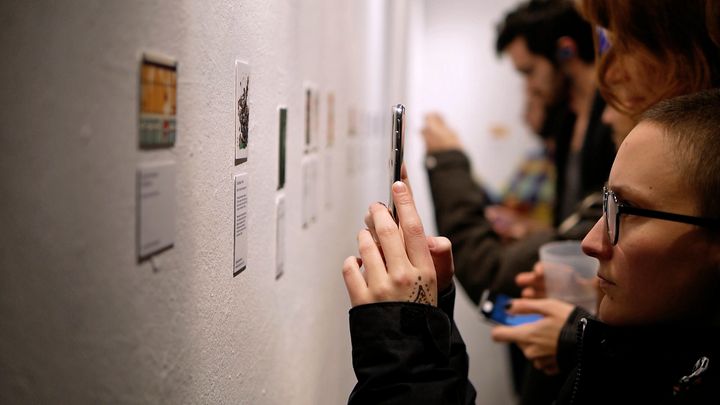 Artivive/Improper Walls "tiny ARt exhibition" © Artivive